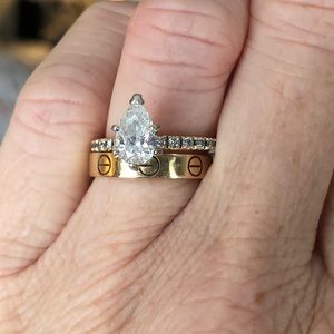 Stunning Pear Diamond engagement ring .81 carat